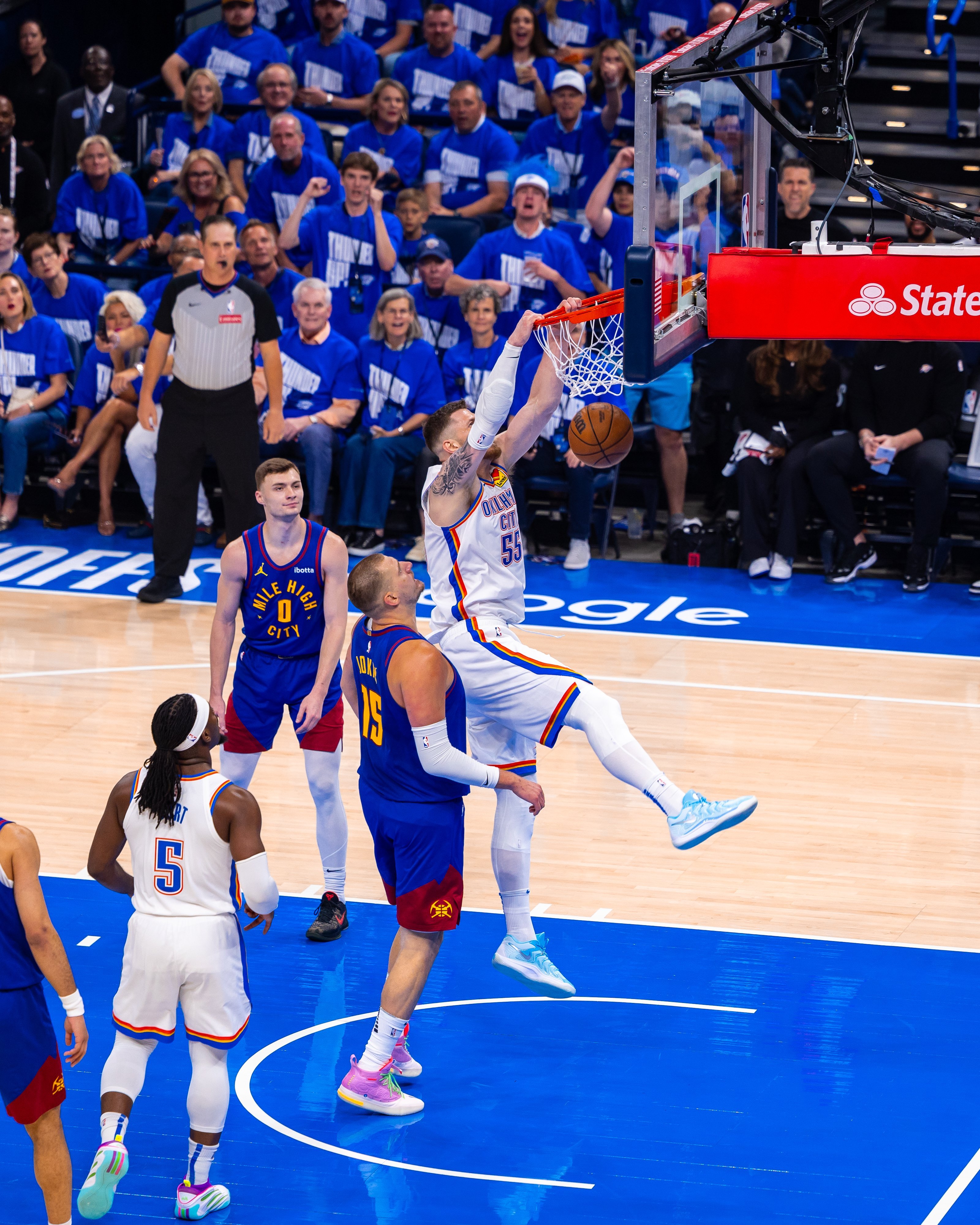 九游娱乐空间-转折点休斯敦火箭绝杀压哨；NBA季后赛今晚攻防权衡；话题不断；细节决定成败的简单介绍